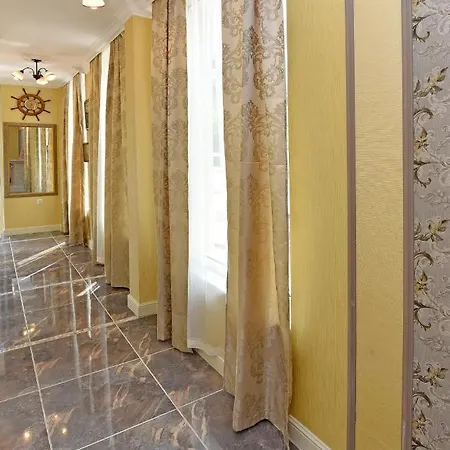 Sirena Palace Family Отель Обзор