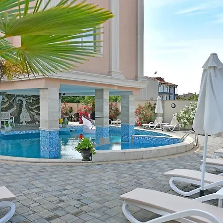 Sirena Palace Family 3* 奥布佐尔