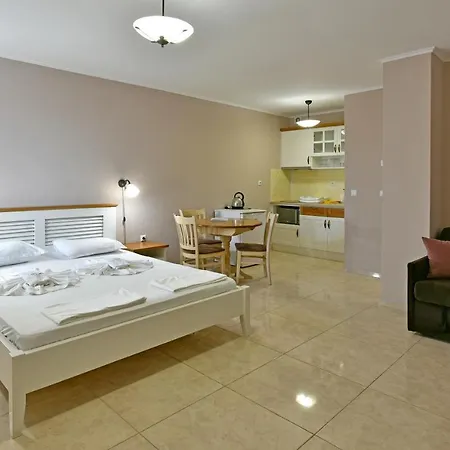 Sirena Palace Family 奥布佐尔