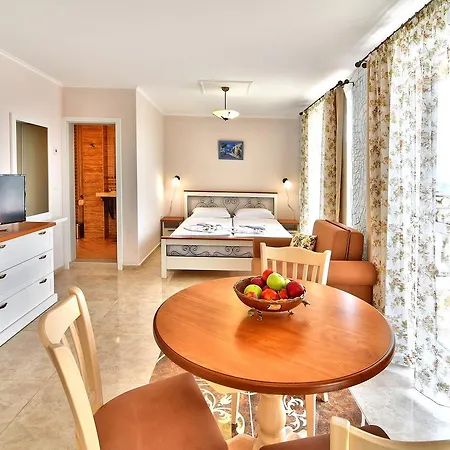 Отель Sirena Palace Family Обзор