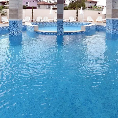 Sirena Palace Family Отель Обзор
