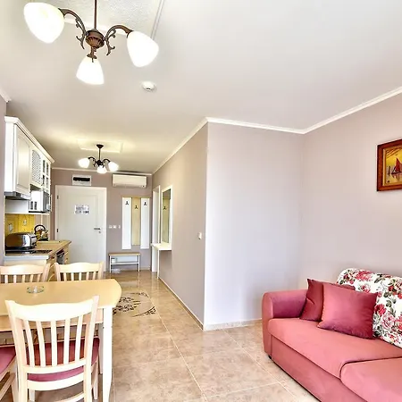 Отель Sirena Palace Family 3*
