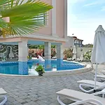 Sirena Palace Family 3* Obzor