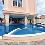 Sirena Palace Family Hotel Obzor