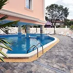 Sirena Palace Family Hotel Obzor