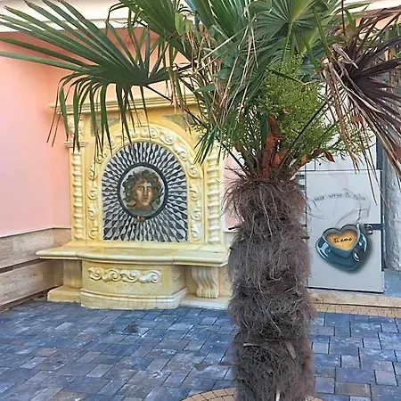 Sirena Palace Family 3* ابزور