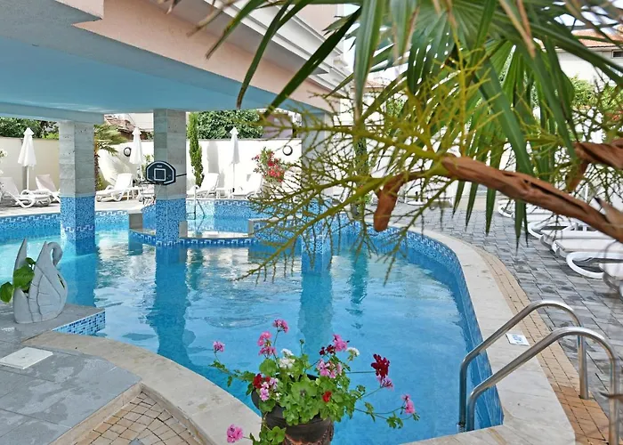 Sirena Palace Family 3* Obsor